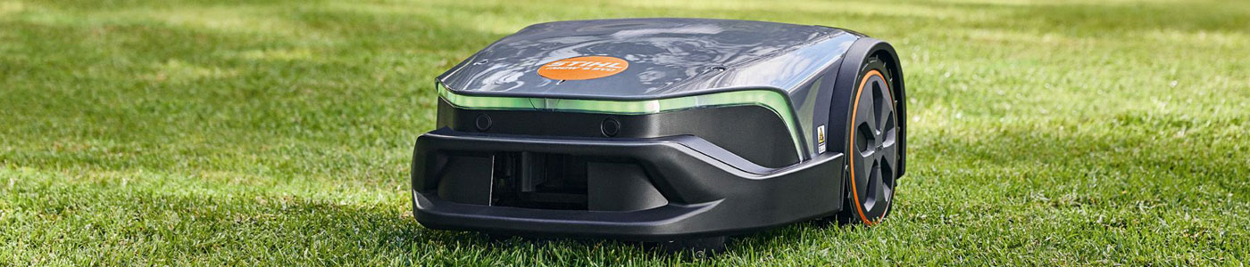 Stihl Maehroboter in Aktion 