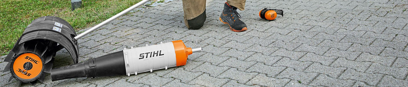 Stihl Kombigeraet in Aktion 